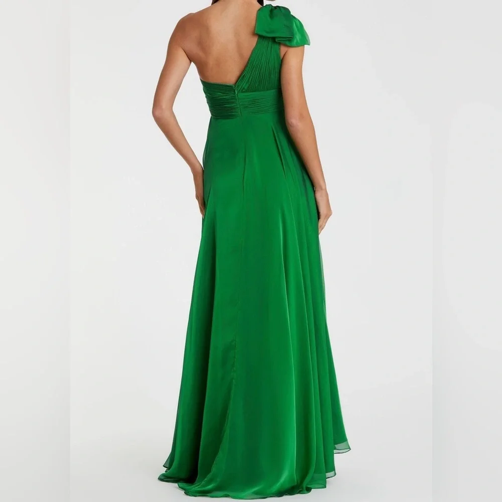 Mac Duggal | Long One-Shoulder - Picture 2 of 5